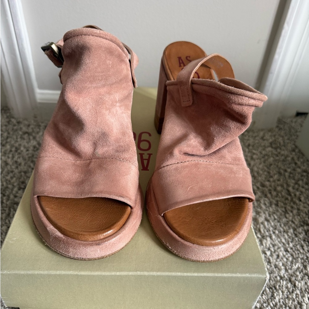 A.S.98 Women's Blush Suede Heels